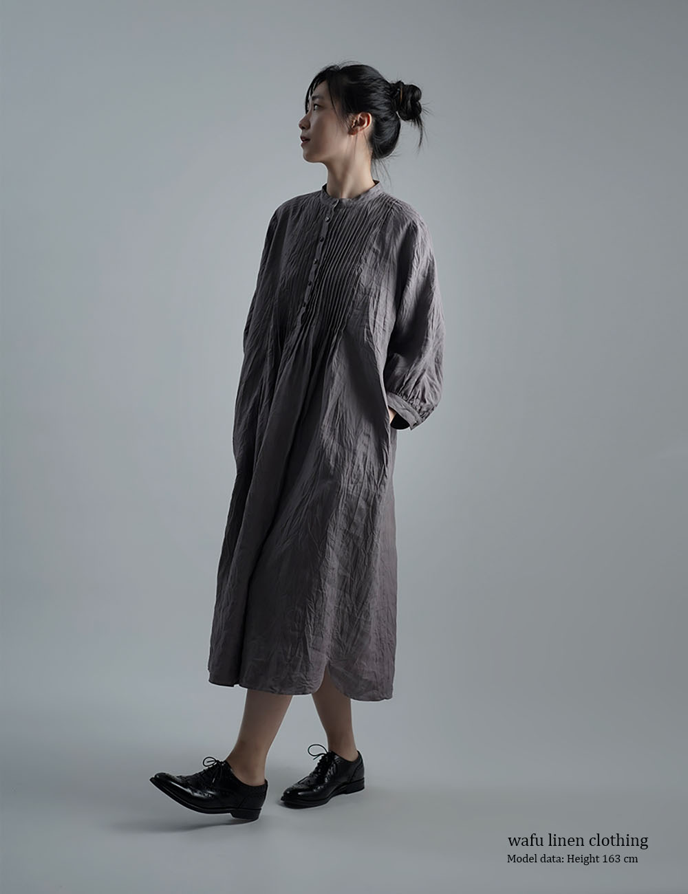 【wafu】Linen Dress　超高密度リネン ピンタックワンピース /茶鼠(ちゃねずみ) a006b-cnz1