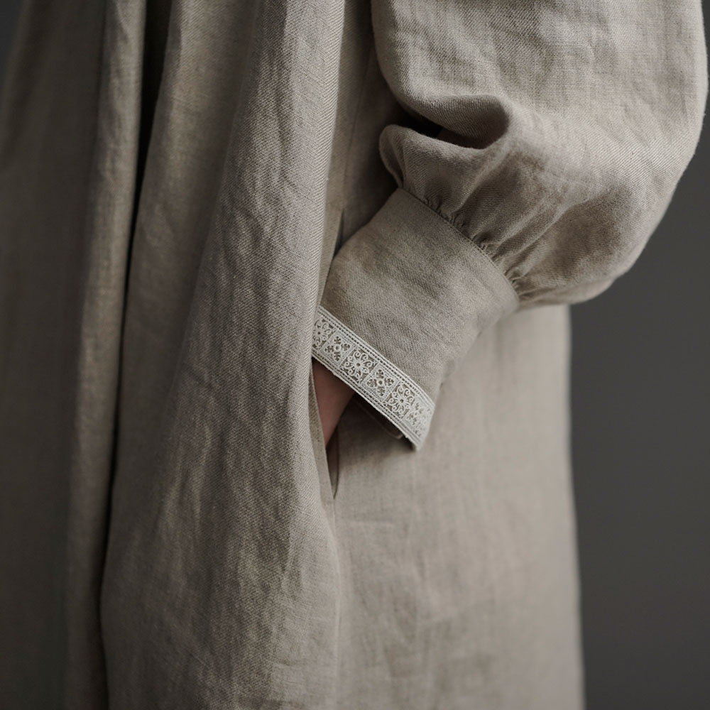 【wafu】Portman (ポートマン)  Embroidered Linen Pintuck Dress リネンドレス ピンタック mokubaレース  / a014c