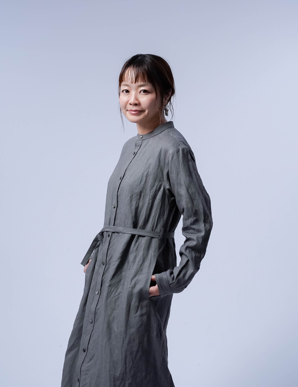【LINE企画】Linen Dress すっきりシャツテール ワンピース / 鈍色(にびいろ) a015c-nib1