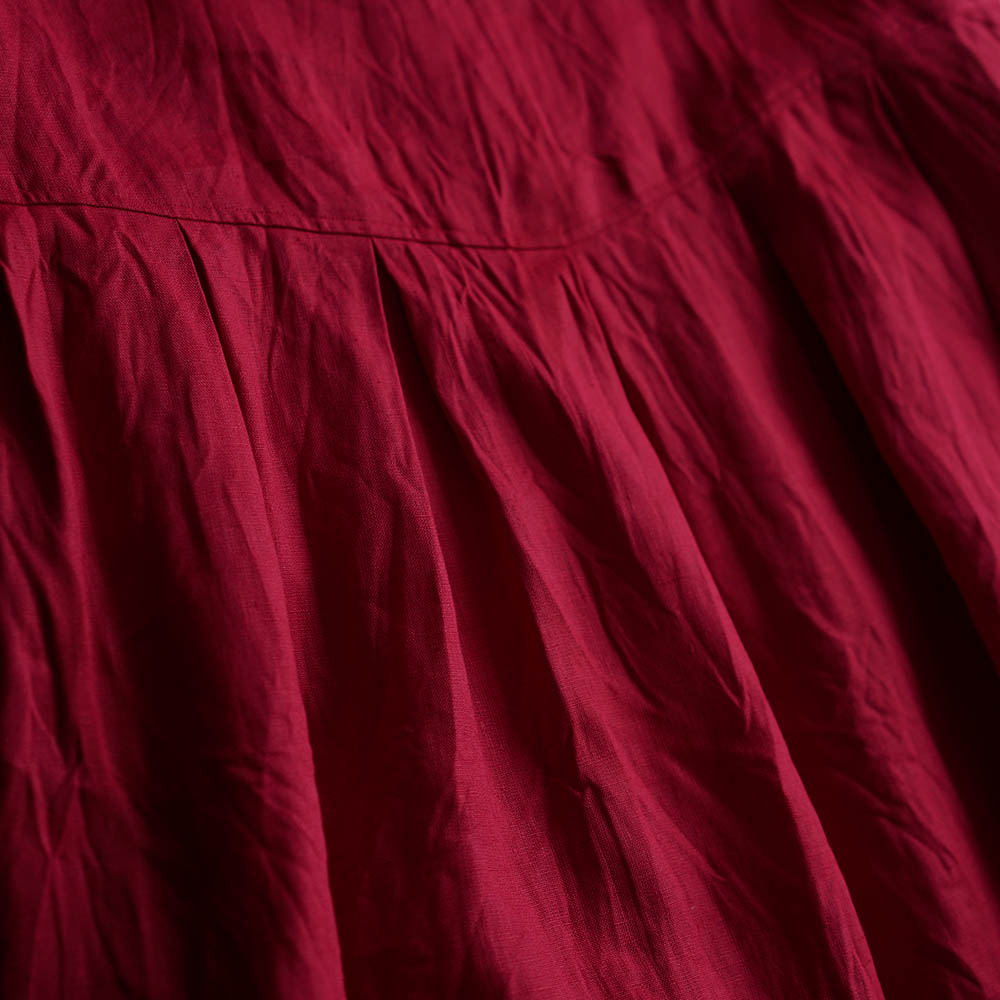 【wafu】Linen Bottle-neck Dress レイズド・ネックラインのワンピース 紐付き ハンドワッシャー /赤紅 a048a-akb1
