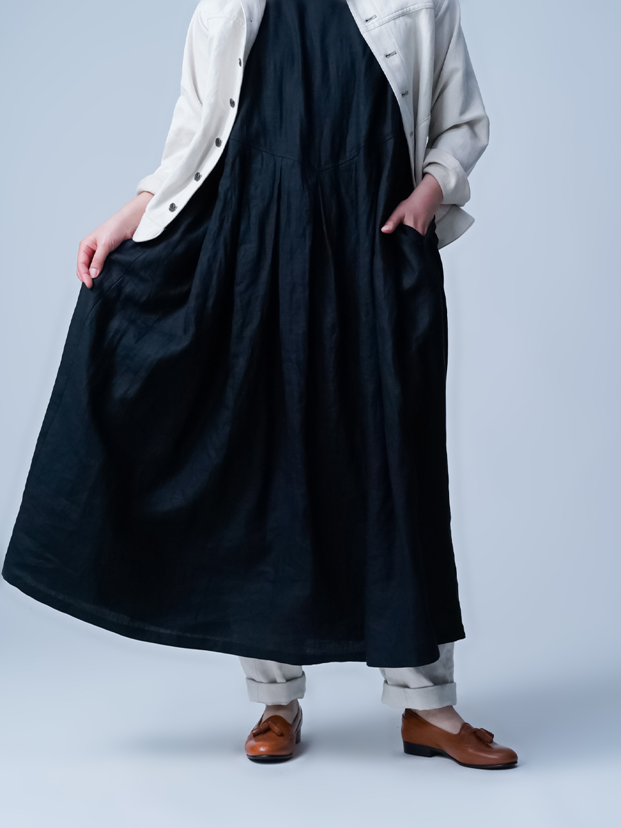 リネンワンピース】静かな主張。余韻を残す 鍵盤タック