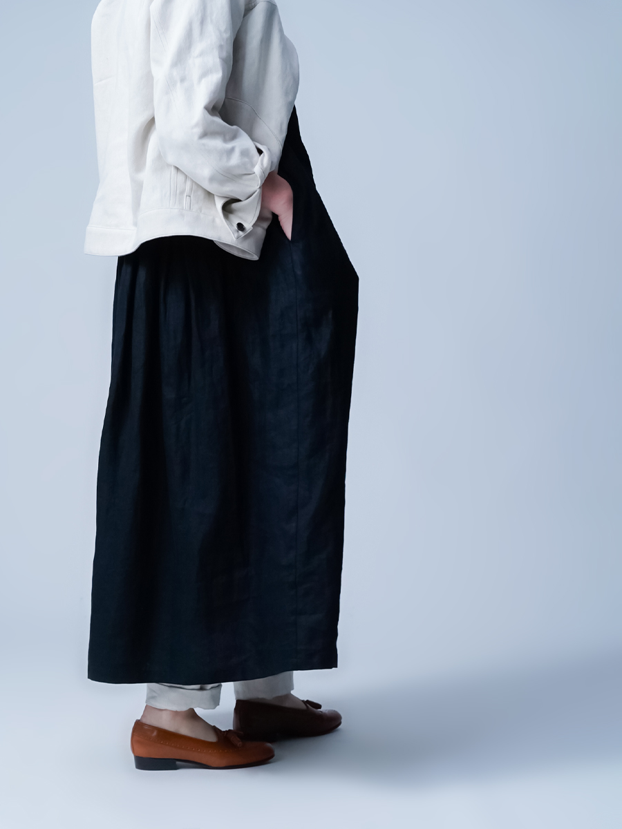 美品◆ブラック　リネンリラックスカフタンワンピース .Mライン 38 〇本日発売〇.M リネン カフタンワンピース〇【身長160cm・38