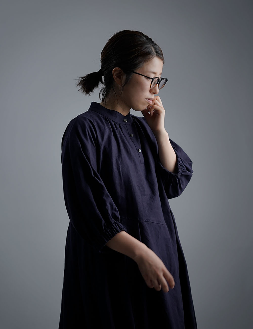 【wafu】Linen Dress　スタンドカラーワンピース　超高密度リネン /黒紅色 a073i-kbi1
