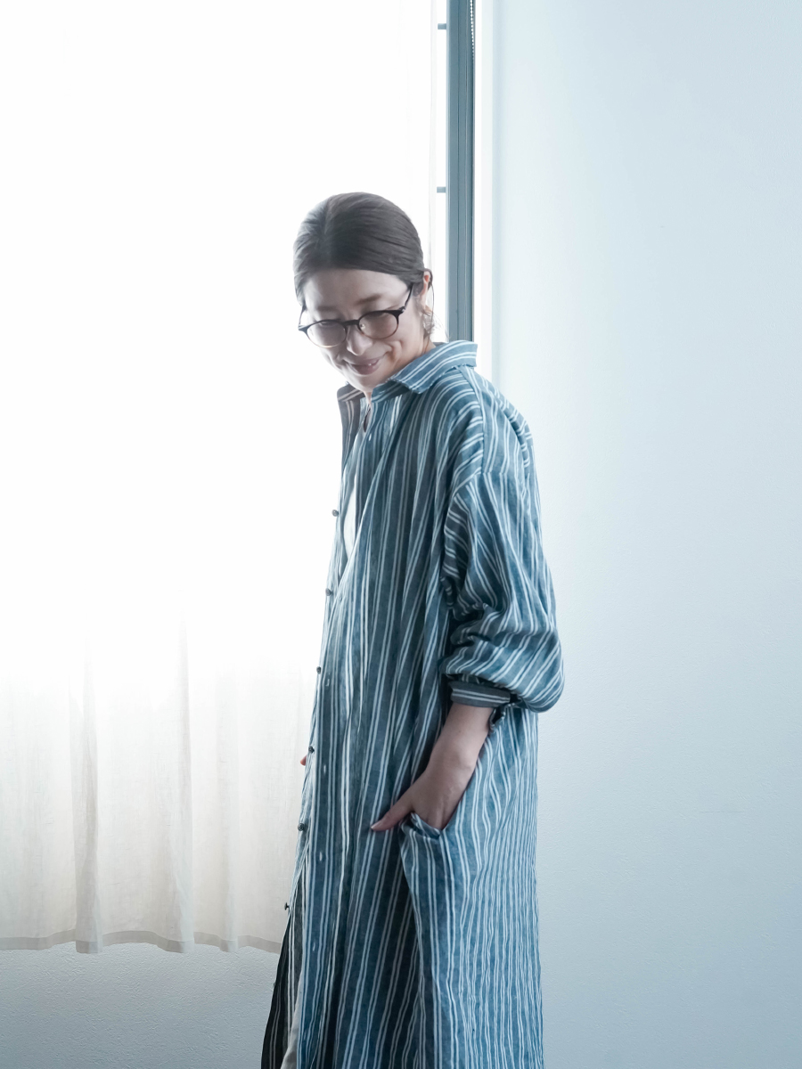リネンシャツワンピース】手裁断の真髄 凛と佇む ストライプ柄