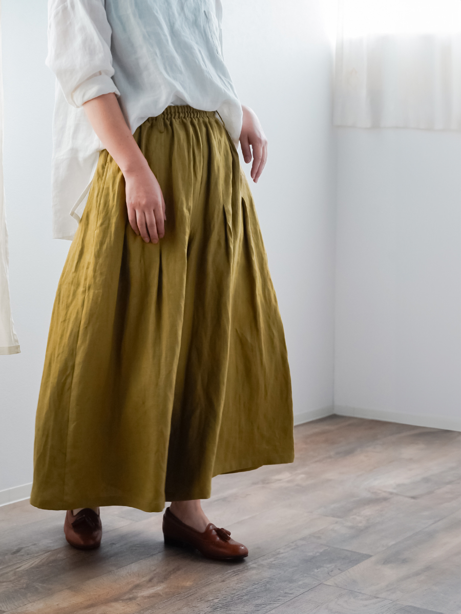 リネンパンツ】動きがデザインになる。リネンワイド袴パンツ／2色展開