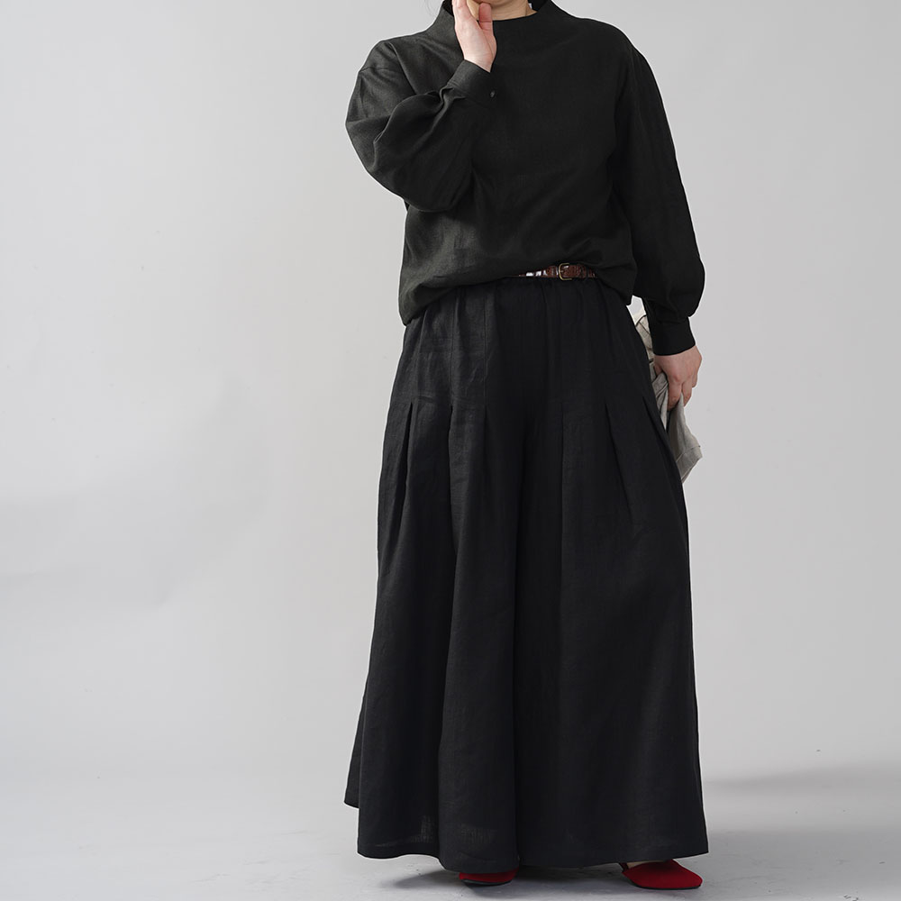 やや薄手 リネン 袴(はかま)パンツ ワイドパンツ ロング丈 拝みヒダ 和 禅 ウエストゴム ベルトループ ポケット付 マキシ丈 40番手/黒【free】b002k-bck1