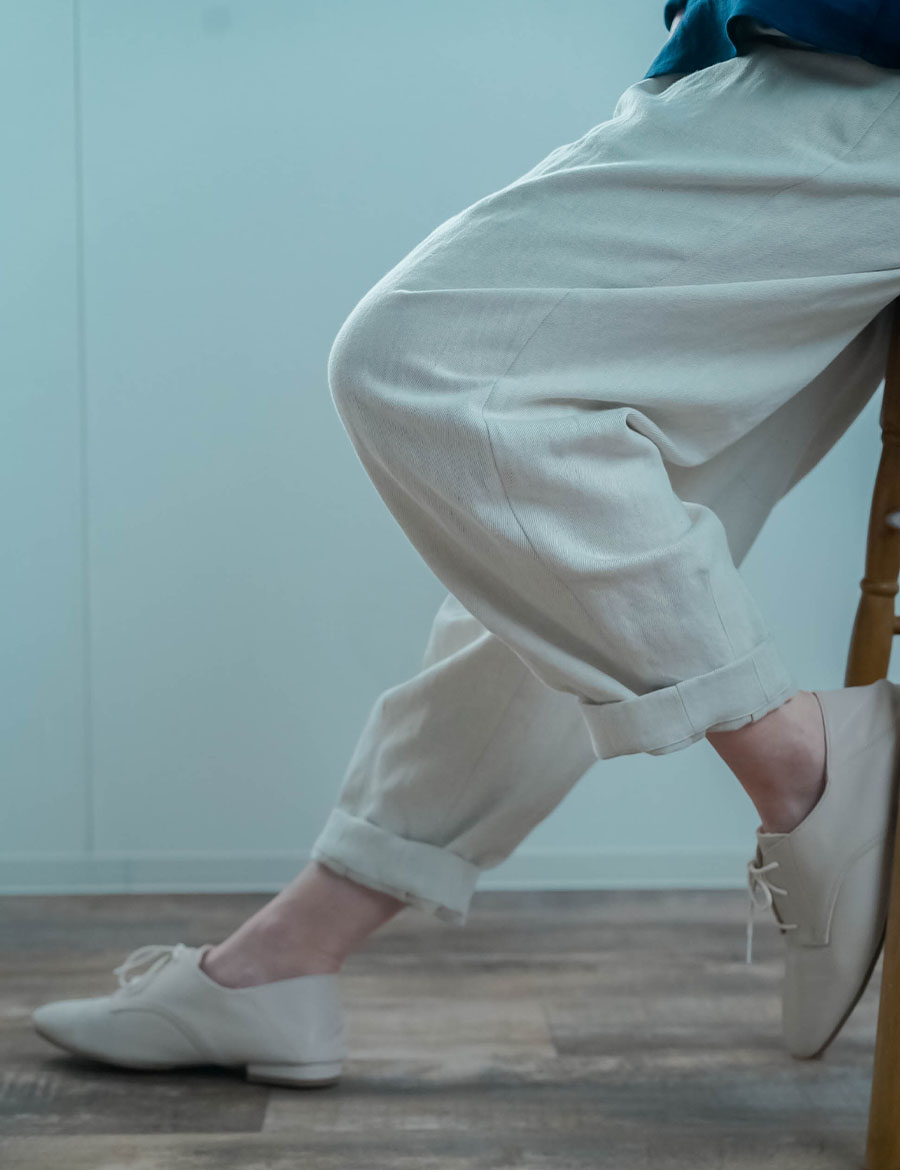 お歳暮 時期 リネンデニムパンツ】新色デニム登場! 主役級に可愛い ホワイト パンツ