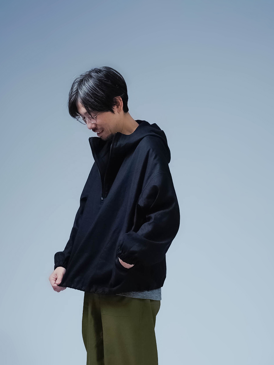 リネンパーカー】自然と都会の融合。リネンソロテックス アノラック