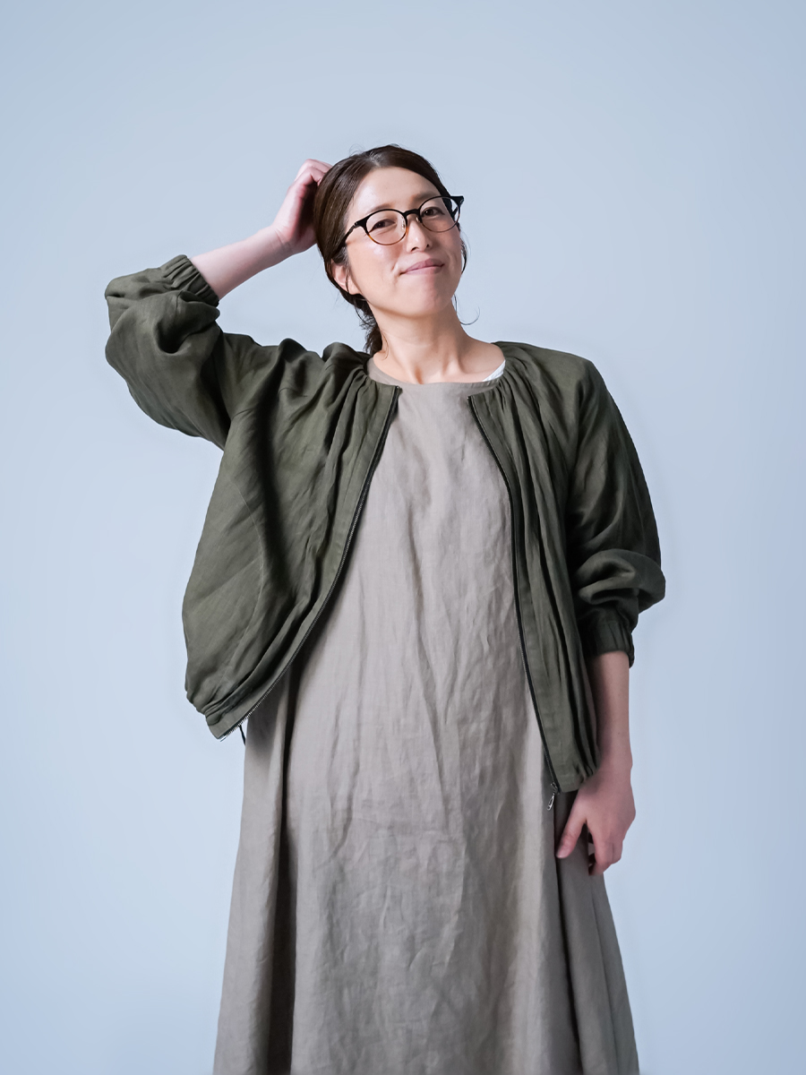リネンブルゾン】着こなしにそっと寄り添う リネン ファスナー