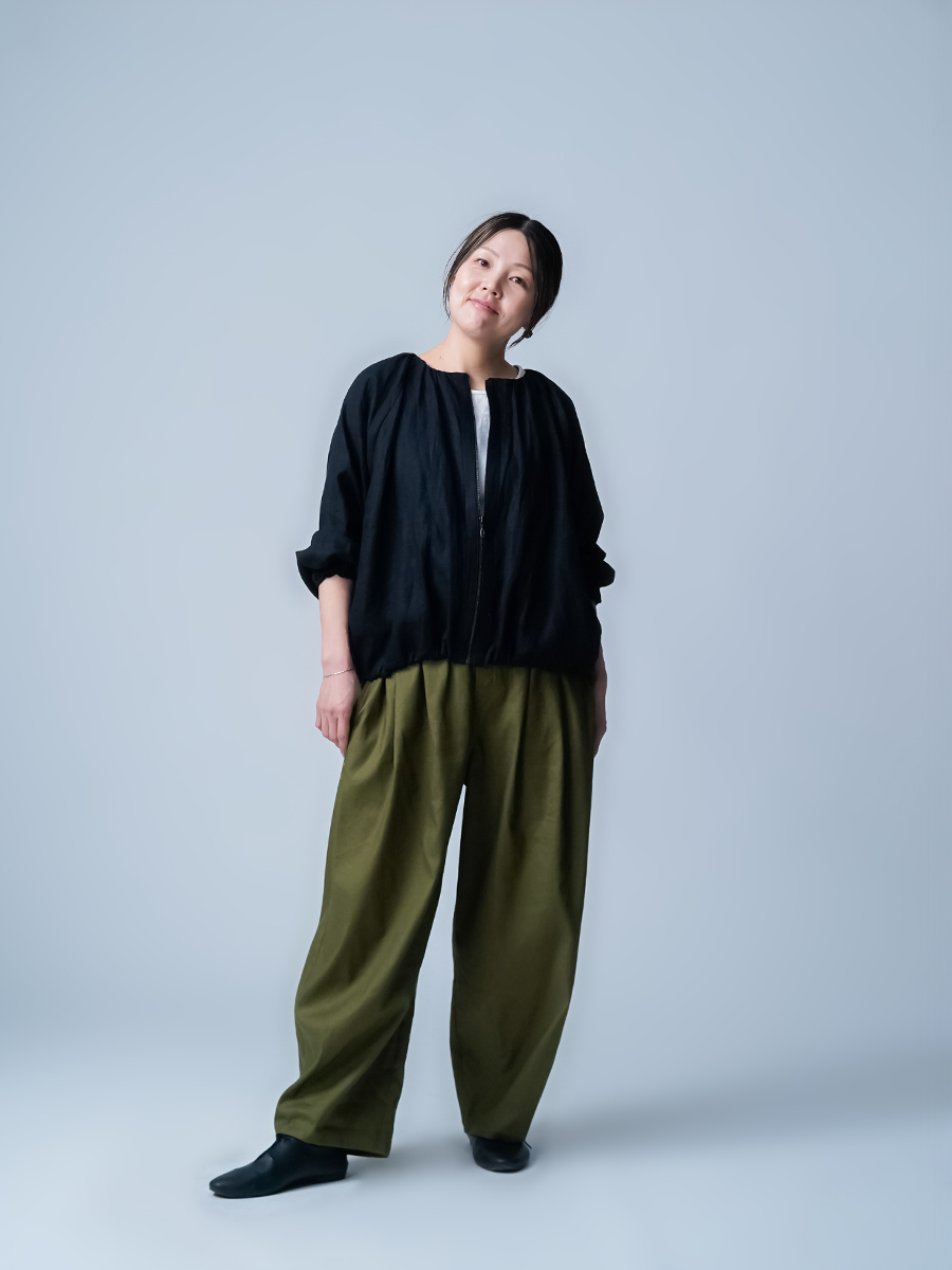 リネンブルゾン】静かに人を惹きつける。リネン ファスナー ブルゾン