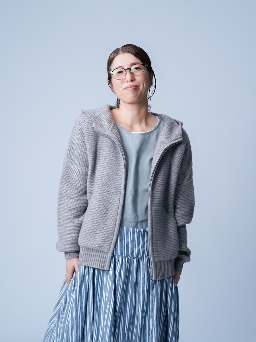 グレー パーカー　 yu 中古・古着通販】UNION (ユニオン) ロゴパーカー グレー サイズ