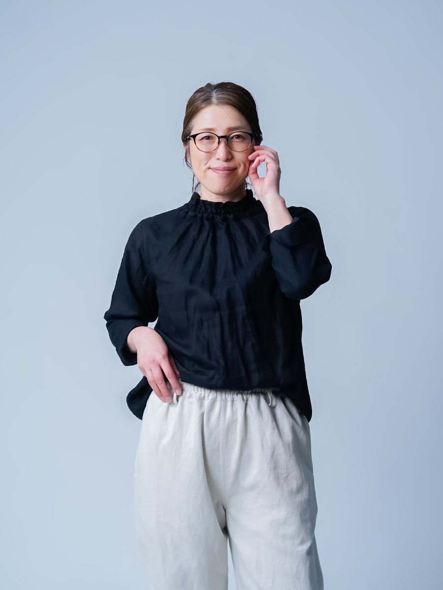 wafu 【プレミアム】コーデの幅がぐっと広がる シャーリング リネントップス プレミアム】コーデの幅がぐっと広がる シャーリング リネントップス