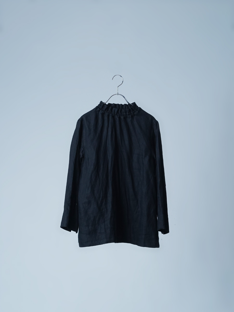 プレミアム】コーデの幅がぐっと広がる シャーリング リネントップス