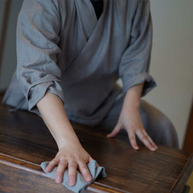 【wafu 作務衣上下セット】中厚リネン100% 寝間着や作業着にも リネン作務衣 和装 禅 羽織 リネンカーデ カーディガン 男女兼用/アッシュパール【free】r008d-asp2