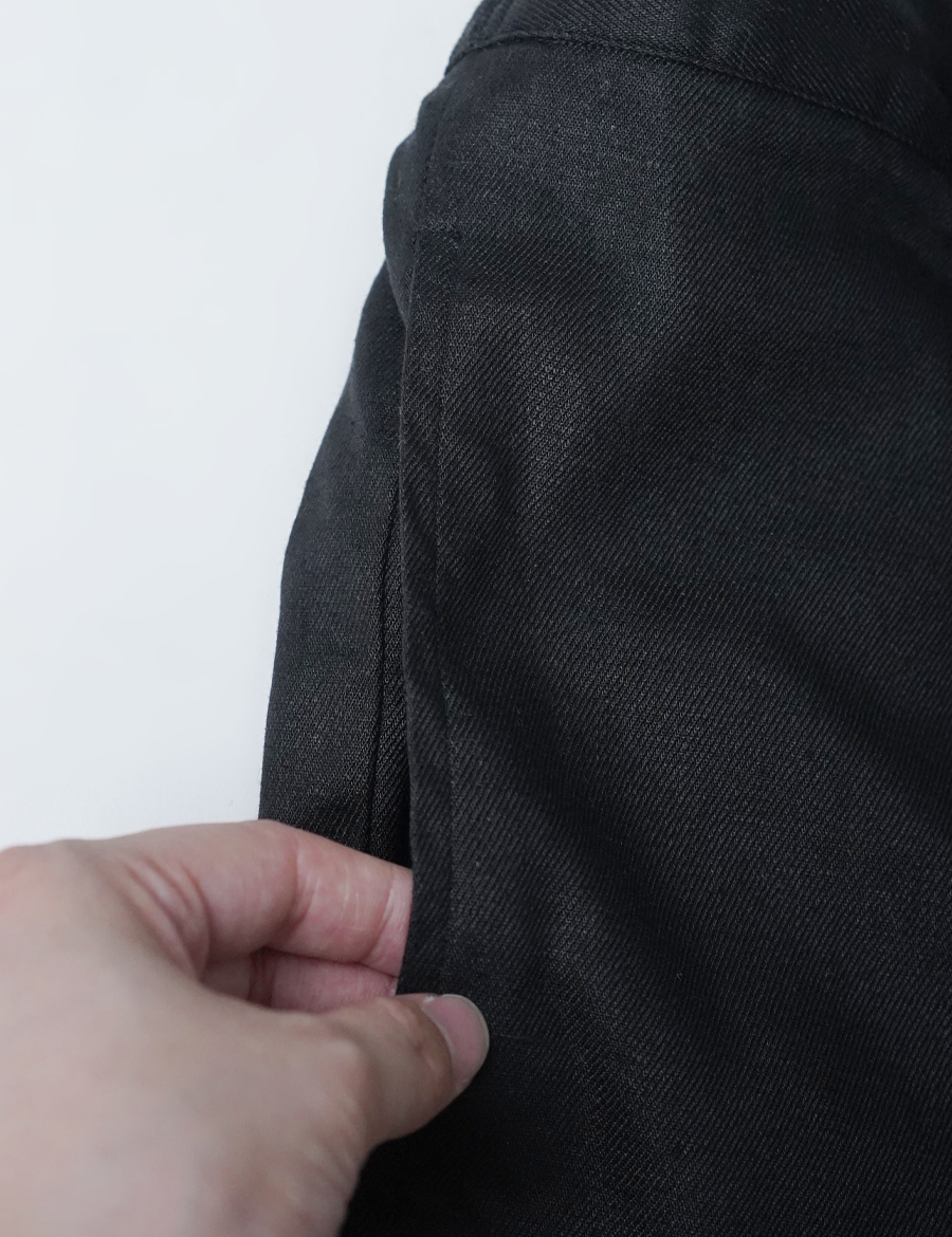 【リユース作品/Mサイズ】リネンソロテックス サブリナパンツ / ブラック sample-a0825