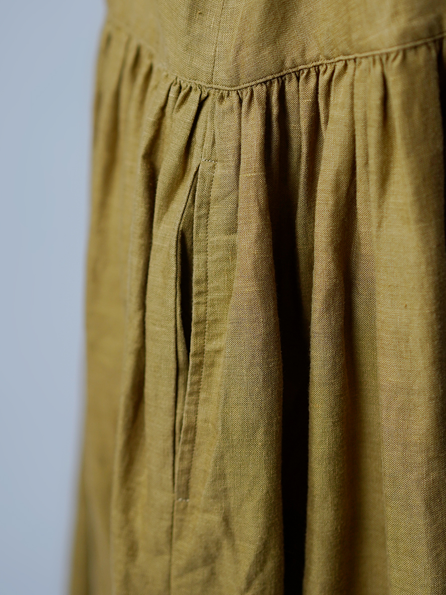 リユース作品/Mサイズ】リネン キャミワンピース / 黄橡色(きつるばみ