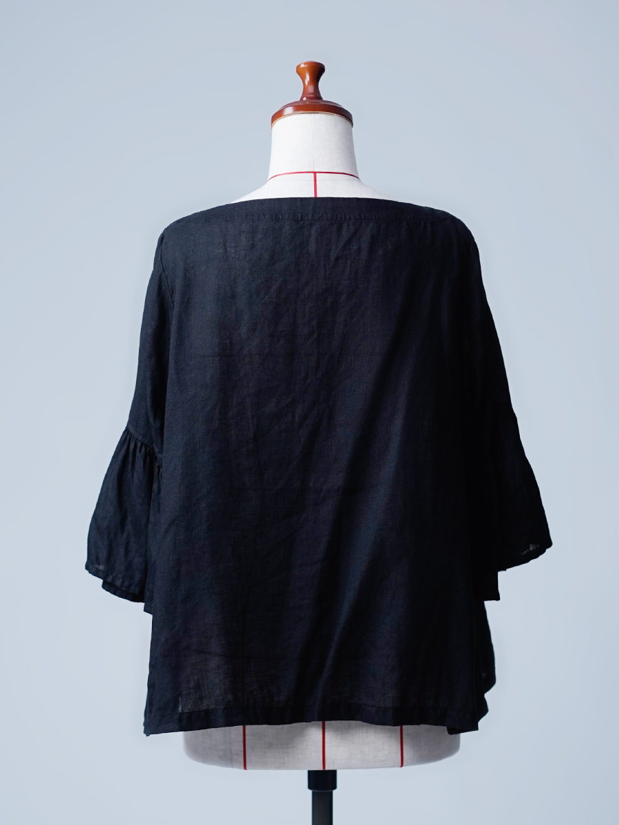 【リユース作品】リネン ボートネック フリル袖トップス / 黒色 sample-a1023