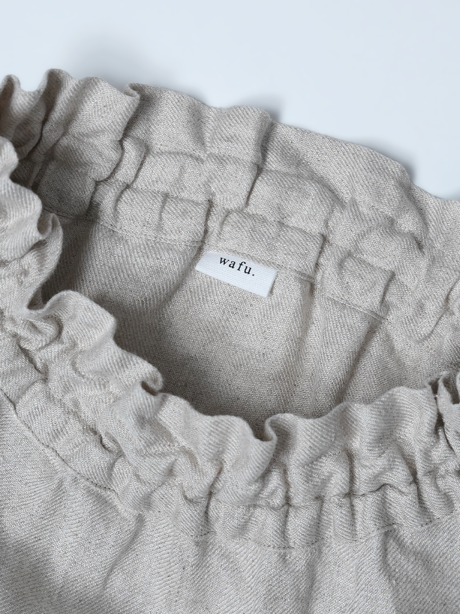 【リユース作品/Lサイズ】リネントップス シャーリング ネックトップス / フラックス sample-a1267
