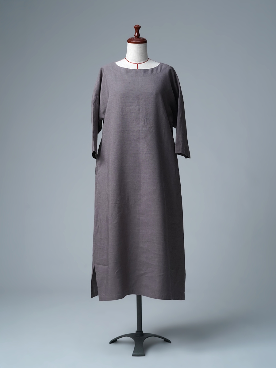 【リユース作品】リネンドレス リネンワンピース ゆったりAライン スリット入り / 茶鼠(ちゃねずみ) sample-a1304