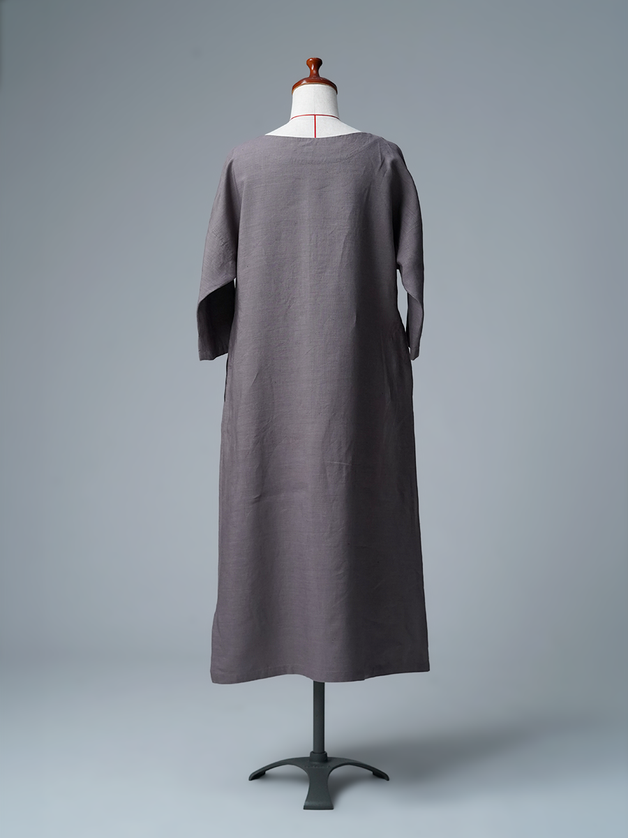 【リユース作品】リネンドレス リネンワンピース ゆったりAライン スリット入り / 茶鼠(ちゃねずみ) sample-a1304