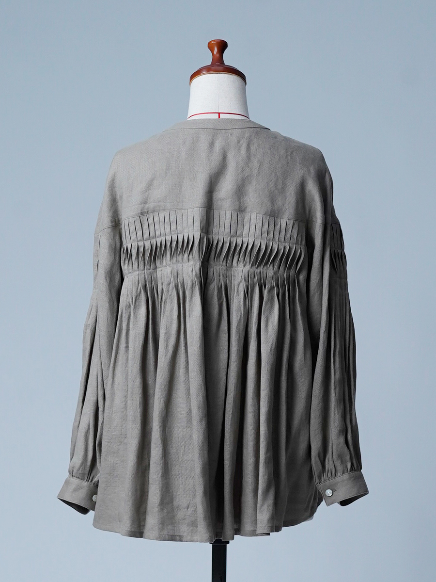 【サンプル作品】波ピンタック ノーカラーブラウス / 榛色 sample-c0003