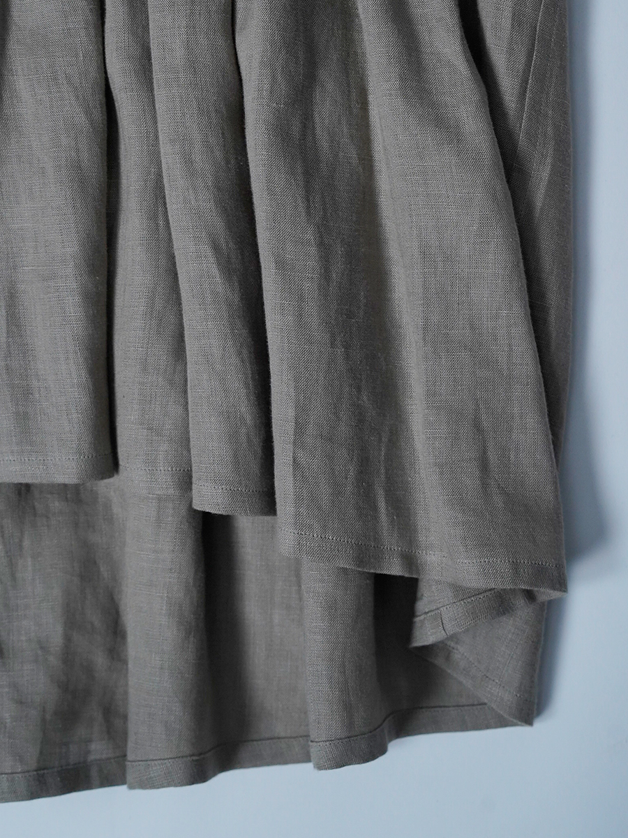 【サンプル作品】波ピンタック ノーカラーブラウス / 榛色 sample-c0003