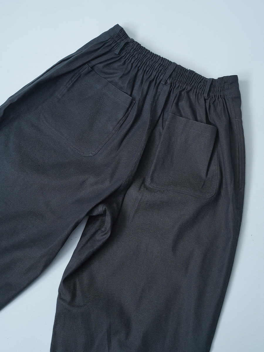 【サンプル作品/Mサイズ】ウエストタック入 リネンソロテックス パンツ / ダブグレイ sample-c0146