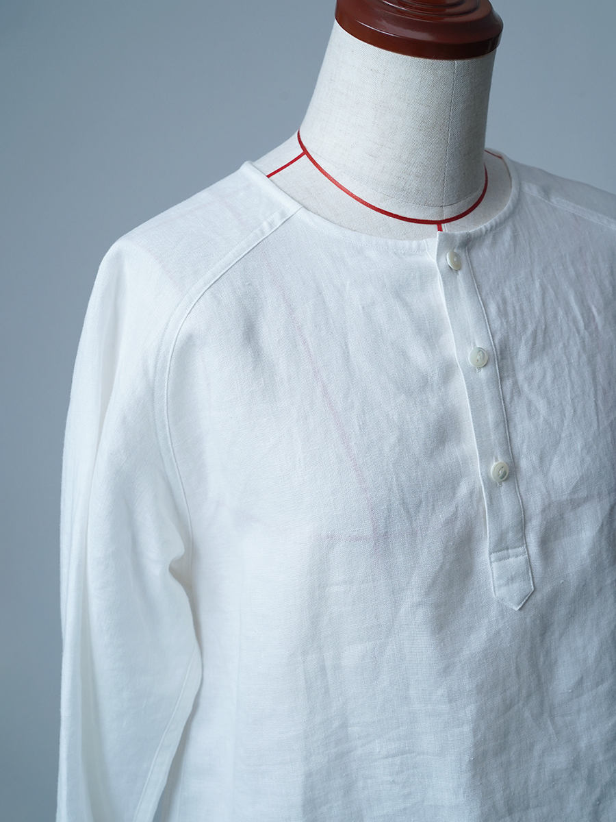 【見本品/Sサイズ】リネントップス ヘンリーネックシャツ / 白色 sample-d0249