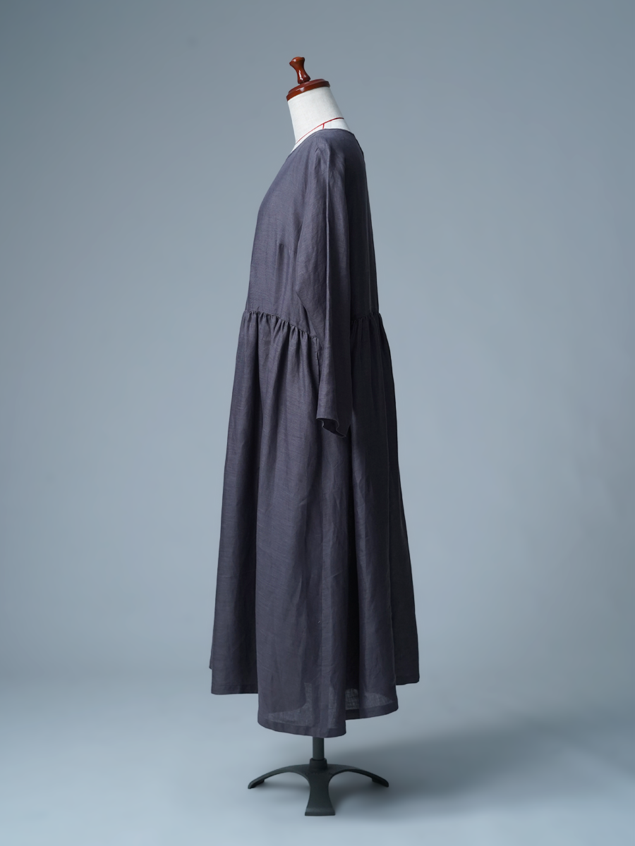 【見本品】リネンドレス ギャザーワンピース 長袖 / 墨色(すみいろ) sample-d0415
