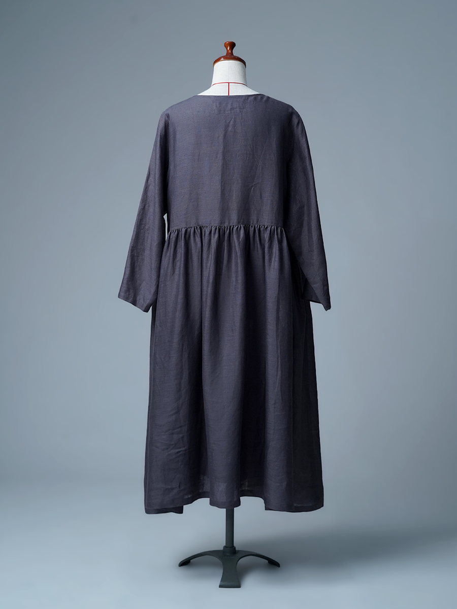 【見本品】リネンドレス ギャザーワンピース 長袖 / 墨色(すみいろ) sample-d0415