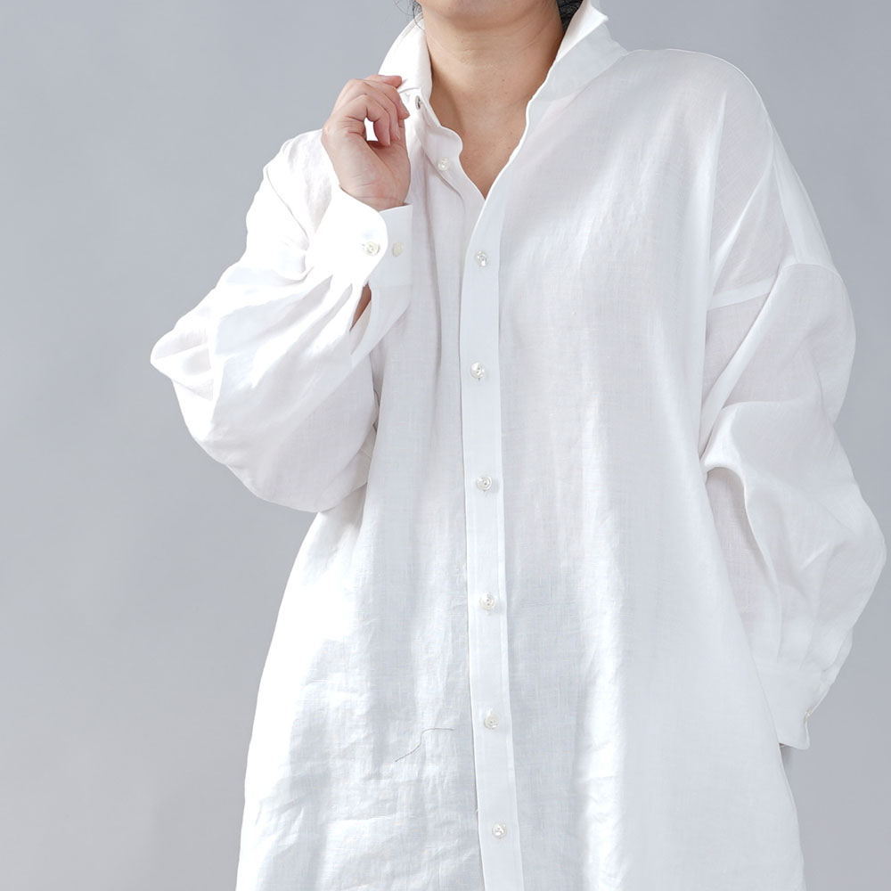やや薄手リネン メンズライクシャツ ビッグシャツ リネンシャツ タック入りカフス袖 前ボタン