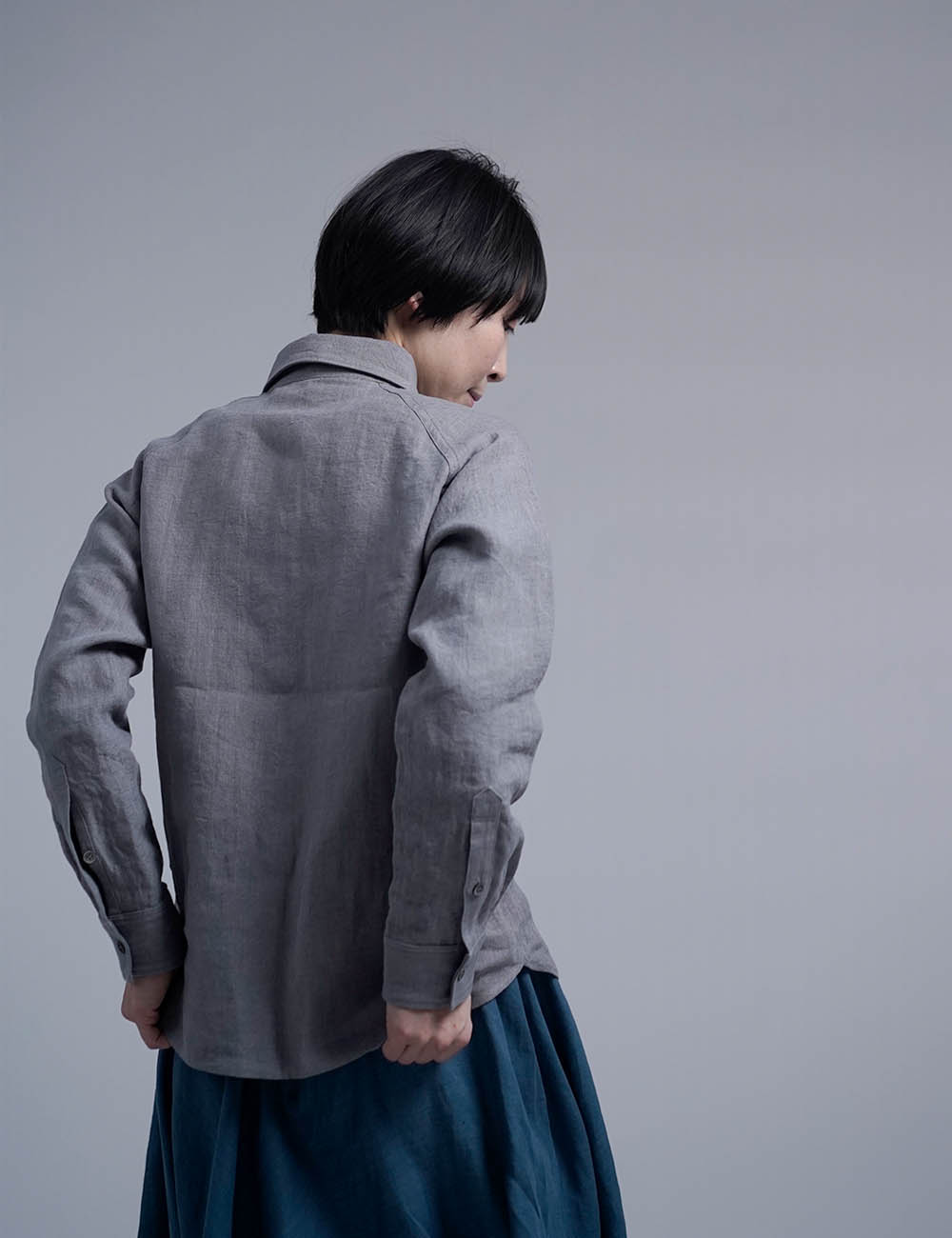 【入門編】数量限定！ Linen Shirt　男女兼用シャツ /スチールグレー t034e-stg2