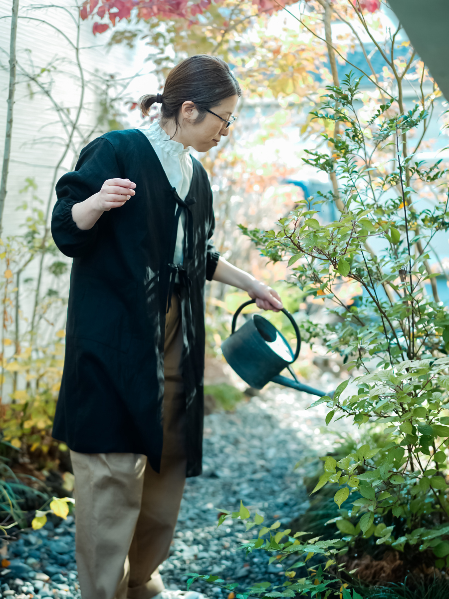 新品未使用＊希少品＊slowly but surely＊リネン2way割烹着 リネン割烹着】着る人が選ぶ使い方が正解、暮らしに合わせる道具 2way 割烹