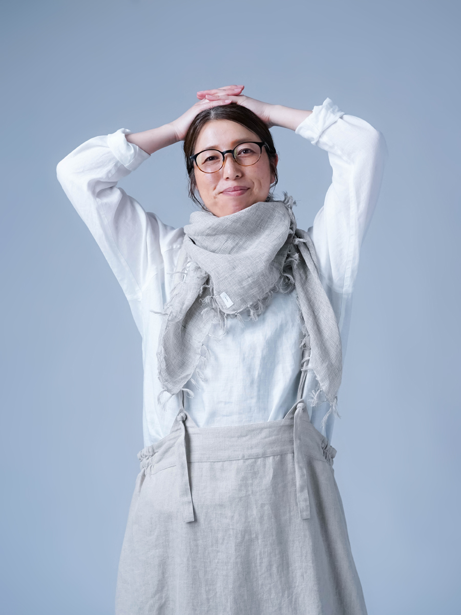 リネンストール】雅やかな手仕事 極軽リネン ピンチェック